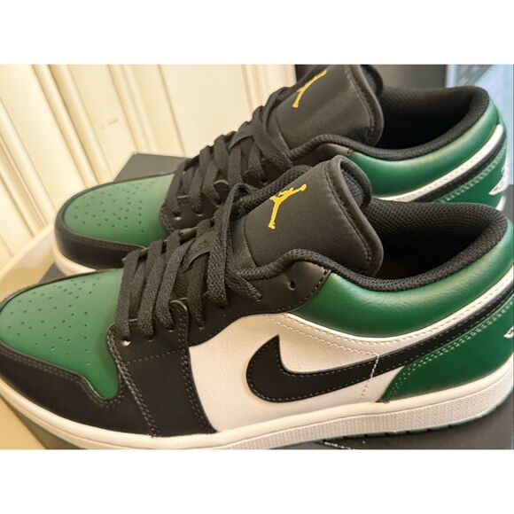 Air Jordan 1 Men's Low Top Green Toe Athletic Sneaker Shoes Multicolor Size 8.5 - Picture 6 of 16